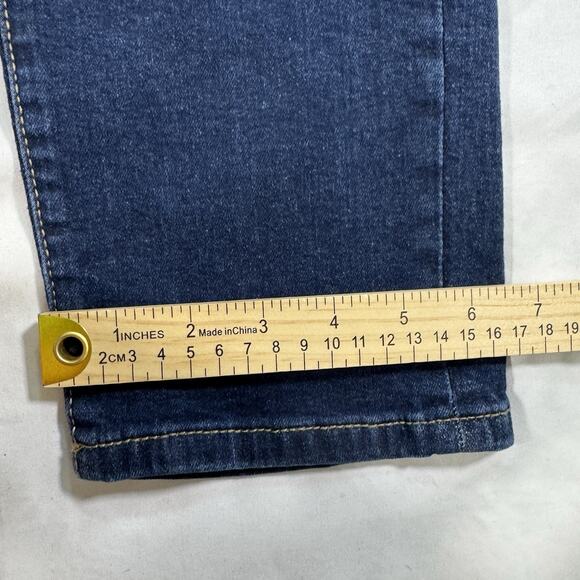 Tahari Men’s NWT Size 34x34 Premium‎ Knit Denim Seriously Soft Skinny - Picture 4 of 9